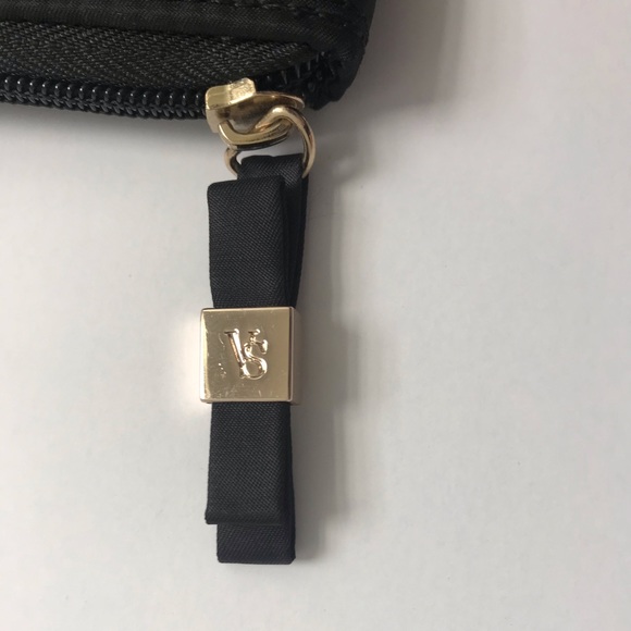 Victoria’s Secret Black Bow Phone Wallet Crossbody - Picture 3 of 8